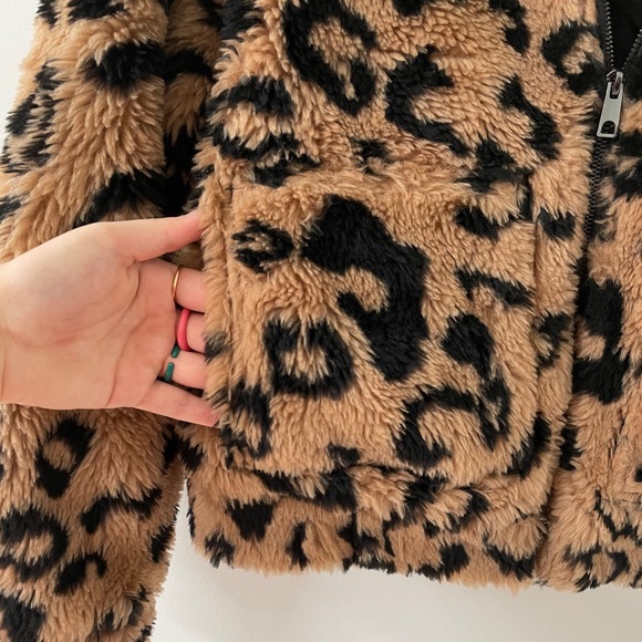 Leopard Print Jacket - Picture 5 of 5
